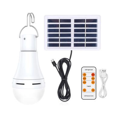 中国 Remote Timer Solar Powered LED Bulb Light for Outdoor Rechargeable Lighting Sensor in Room Tent Chicken Coop Camping 販売のため