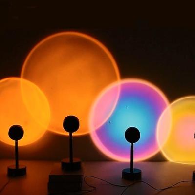 China Sunset Projection Lamp Halo LED Night Light for Bedroom Rdecoration Lifespan hours 50000 80 Modern Aluminum 10pcs Te koop