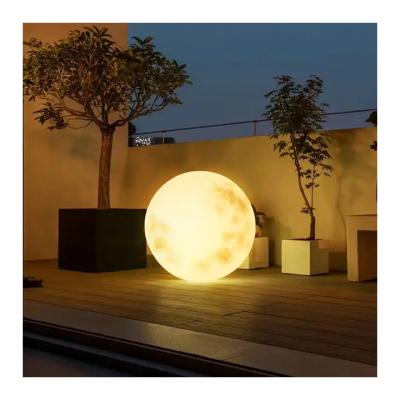 Κίνα 30000 Hour Working Lifetime Outdoor Luminous Moon Light for Courtyard and Villa Decoration προς πώληση