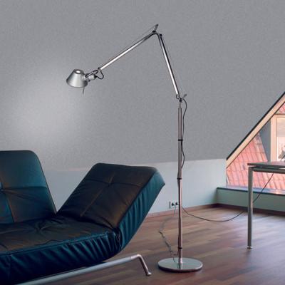 China Dimmer Support LED Floor Lamp for Hotel Room Design and Modern Living Decor Stainless Steel zu verkaufen