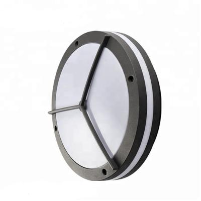 China Luz de techo de montaje de aluminio fundido IK10 IP65 Pared LED oval redonda exterior en venta