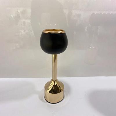 China Wholesale Home Dinner Party Fashionable Custom Color Wedding Decoration High Rod Candlestick Holder for sale