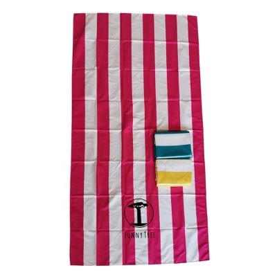 China Adult Microfiber Beach Towel Polyester Square Compressed  Quick-Dry for sale