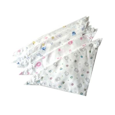 China Cotton 2 Layer Baby Gauze Muslin Towel Baby Bib Trigonal Saliva Towel for sale