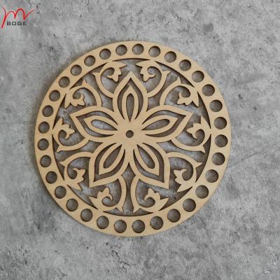 China 15cm Wood Base Laser Cut Crocheting Rustic Round Basket Base For Crocheting for sale