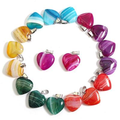 China Charms 20mm Stripe Agate Crystals Healing Stones Heart Gemstone Pendants Crystal Charms For Jewelry Making for sale