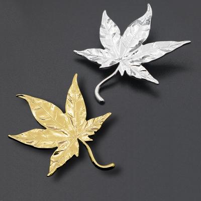 China Trendy Fashion Stainless Steel Maple Leaf Brooches For Men Women 2 Colors Office Party Brooch Pins Gifts for sale