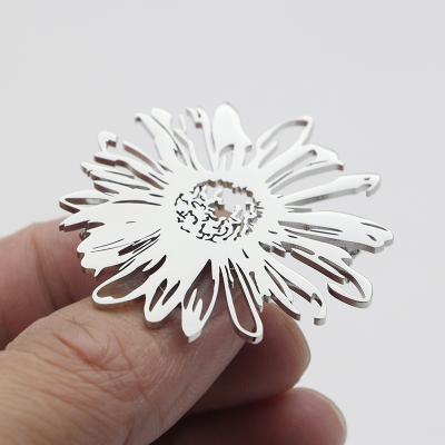 China Trendy Fashion Flower Stainless Steel Brooch Pins Sunflower Brooches For Women Party Casual Jewelry Gifts for sale