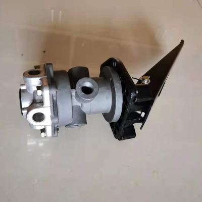 China Truck Brake System Truck Brake Distributor For V8 EF750 for sale