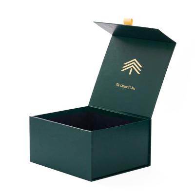 China Recyclable Custom Printing Corrugated Luxury Shoe Cloth Gift Box For Apparel Garments With Your Own Logo for sale