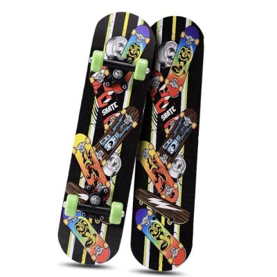 China Factory Price Youth Surfing Longboard Skateboard Sticker Fitness Sports Children Skateboard Wood for sale