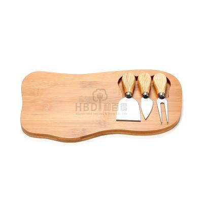 China Sustainable Popular Bamboo Wooden Cheese Board With Knife Set for sale