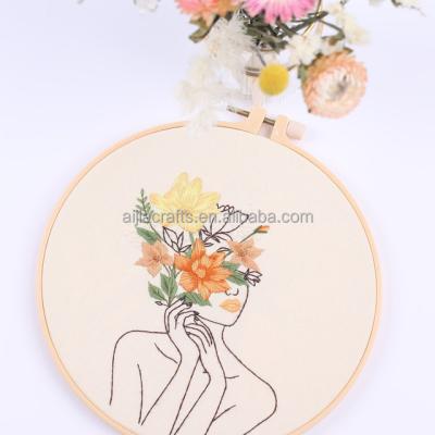 China Full China series of beginner embroidery kits, DIY hand embroidery starter women and flower patterns, floral embroidery kit lady for sale