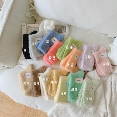 China Winter Sand Sleep Socks 15 Available QUICK DRY Velvet Colors Thick Warm Fluffy Women's Fuzzy Floor Socks Vivid Color for sale