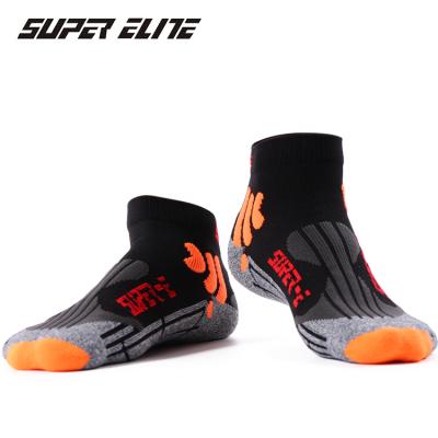 China New Arrival Breathable For Running Knitted Short Sock Terry Sports Increasing Running Socks For Men for sale