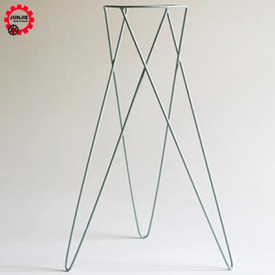 China China Supplier Factory Price Eco-friendly Garden Metal Wire Mesh Flower Plant Stand for sale