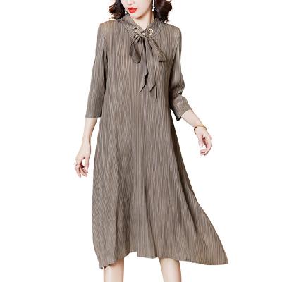 China Stylish Anti-Static Customizable Fashionable Loose Comfortable Clothing Drape Texture Women Dress for sale