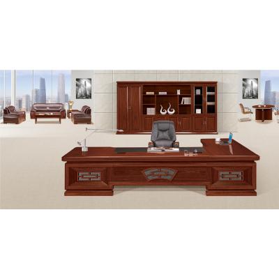 China Heavy Duty Wood Boss Executive Desk Table Executive Office Furniture Scratch Veneer Veneer MDF Desk Walnut Color for sale