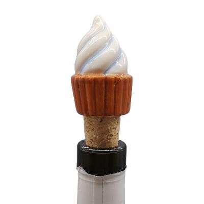 China Christmas Creams Christmas Ice Cream Shape Hand Painted Wine Bottle Close Up Ceramic And Custom Shape Wine Vacuum Cork for sale