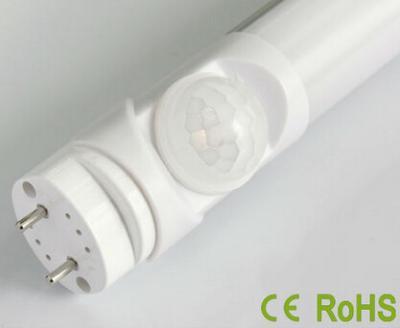 Chine La sonde infrarouge de LED PIR 5 pieds a mené le tube du capteur de mouvement LED de tube avec l'éclairage de stationnement à vendre