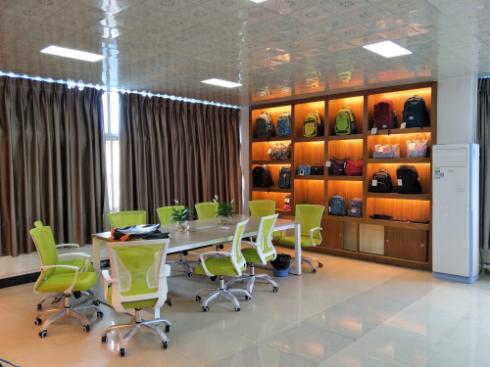 Verified China supplier - Dongguan Pinxin Bags & Leather Goods Co., Ltd.