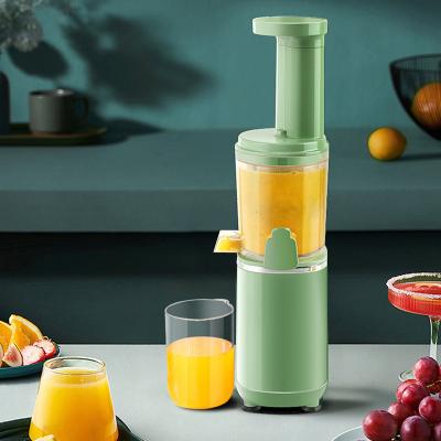 China Hotel New Product Rechargeable Household Portable Multifunctional Electric Fruit Juicer Mini Fruit Slow Juicer for sale