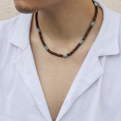 China Environmental Friendly Hot Sale in Europe Men's Vintage Wood Beads Turquoise Beaded Splicing Small Fold With Short Necklace Men's Collarbone Chain for sale