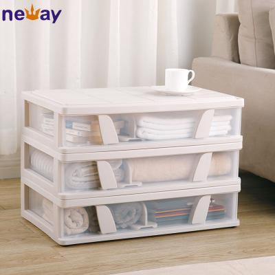 China Large Capacity Sustainable Flat Plastic Clothing Storage Container Storage Box With Wheel for sale