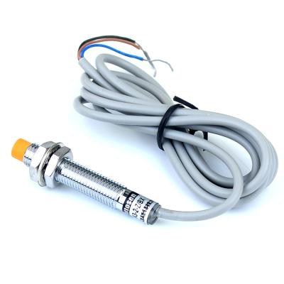 China Cylindrical Automation Equipment LJ8A3-2-Z/BX Detect Metal Object 2mm Detection Distance NPN NO Inductive Proximity Switch Proximity Sensor for sale