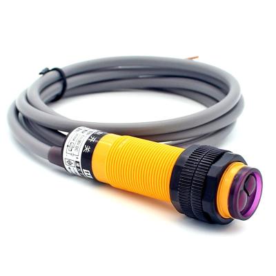 China M18 Automation Threaded Proximity Switch Cylindrical Optical Diffuse Reflective Infrared Photoelectric Sensor 300mm for sale