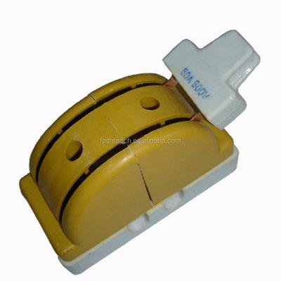 China Porcelain Base And Plastic Cover 60Amps Double Throw Bipolar Ceramic Knife Switch for sale