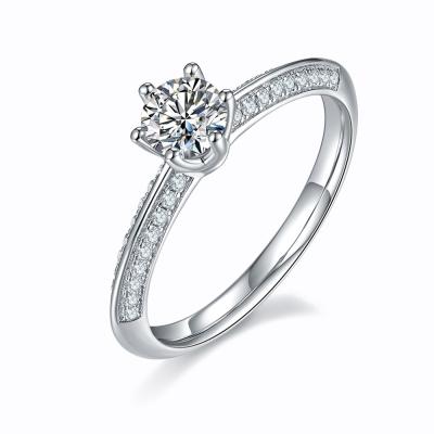 China Romantic Lady High-end s925 Sterling Silver 0.5ct Moissanite Diamond Ring Valentine's Day Gift for sale