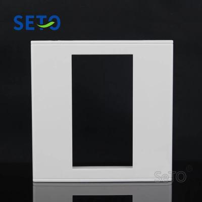 China Network / Telecom Faceplate Seto 4-Port Wall Plate Keystone Jack With Screw - White for sale