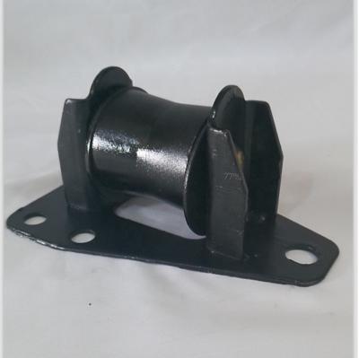 China Rubber+iron 1-53459-644-0/790-1 Truck Engine Mount Damping Engine Mount Auto Shock Absorber for ISUZU for sale