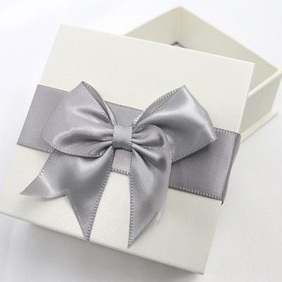 China Cardboard Paper Jewelry Gift Boxes Bulk Personalized Jewelry Box With Silk Bowknot for sale