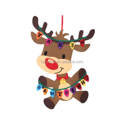 China New Year Factory Supply Felt Christmas Handmade Cartoon Reindeer Decoration Nonwoven Hanging Pendants for sale