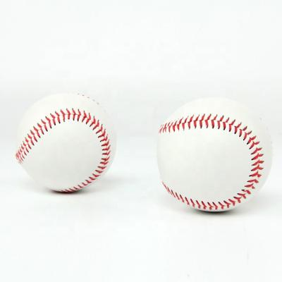 China Wholesale PVC Leather Softball Exterior And Rubber Softball Inner Ball For Match for sale