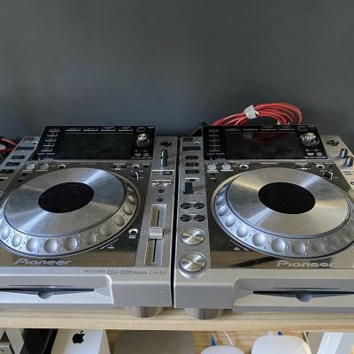 China Best Big Power Lightweight Mixer Pioneer DJ DJM-900NXS DJ Mixer & CDJ-2000NXS 4 Turntable Limited Edition for sale