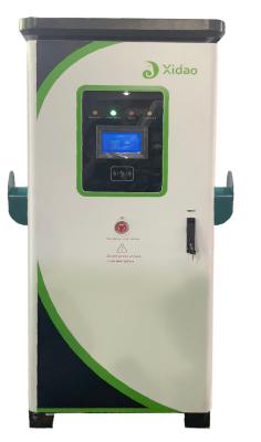 Cina 120KW DC Fast Commercial EV Charger Wifi 4G OCPP1.6 con pagamento IK54 Chademo in vendita