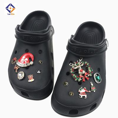 China Shoe Charms 2022 Christmas Series Metal Shoe Charms Flower Decoration Buckle Accessories for sale