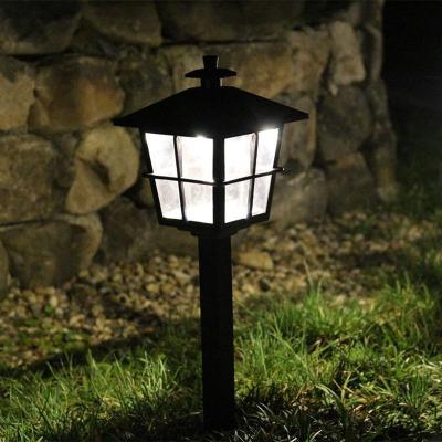 China New Design Loyal Outdoor Garden Park Outdoor Garden Park Led Solar Lawn Light for sale