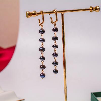 China Handmade Finish Haiyang Pearl Cluster Earring Black Hawaiian Pearl Earings Gold Plated and Pearl Earrings for sale