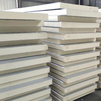 China UAE Light Metal Steel EPS Sandwich Panel Manufacturers for sale