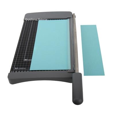 China Manual Paper or Photo Cutter Desktop Pocket Guillotine Paper Cutter A4 Trimmer for Office or School Use / Metal Base Guillotine Cutter for sale