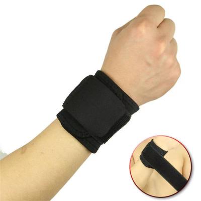 China Breathable Adjustable Sports Wraps Weightlifting Wrist Strap Elastic Wrist Support for sale