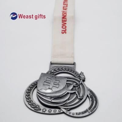 China Europe Customized Soccer Trophies Sport Awards Football Metal Medal for sale