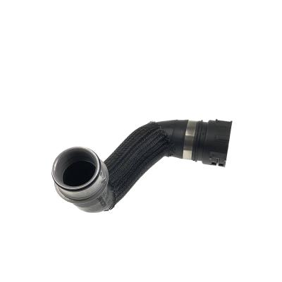 China Cooling System Automobile Water Pump Radiator Coolant Hose For Mercedes Benz GLE500 ML500 1665005300 for sale