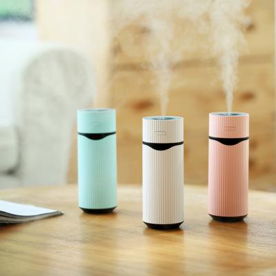 China Mini Air Humidifier Ultrasonic Car USB Handheld Humidifier Desktop Portable Humidifier for sale