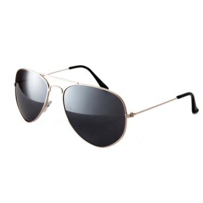 China Fashion Sunglasses Metal Aviation Pilot Vintage Style Plastic Classic Sunglasses for sale