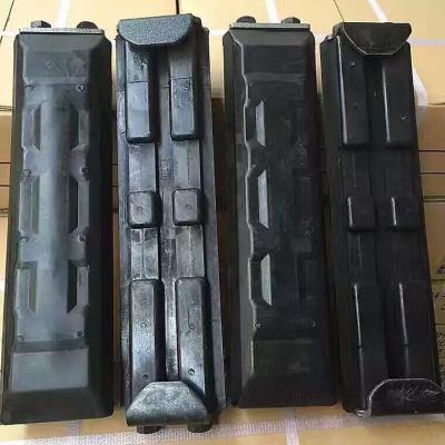 China 210LC-7 Excavator Parts Clip On Rubber Track Pad Track Plate 600mm Durable for sale